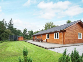 Four-Bedroom Holiday home in Fårvang 3
